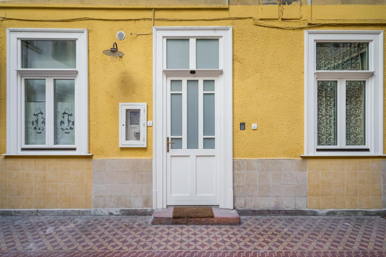 BpR Király Street Nest with A/C Apartamento Budapeste Exterior foto